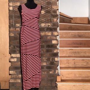 R&M Richards layered maxi dress coral black S